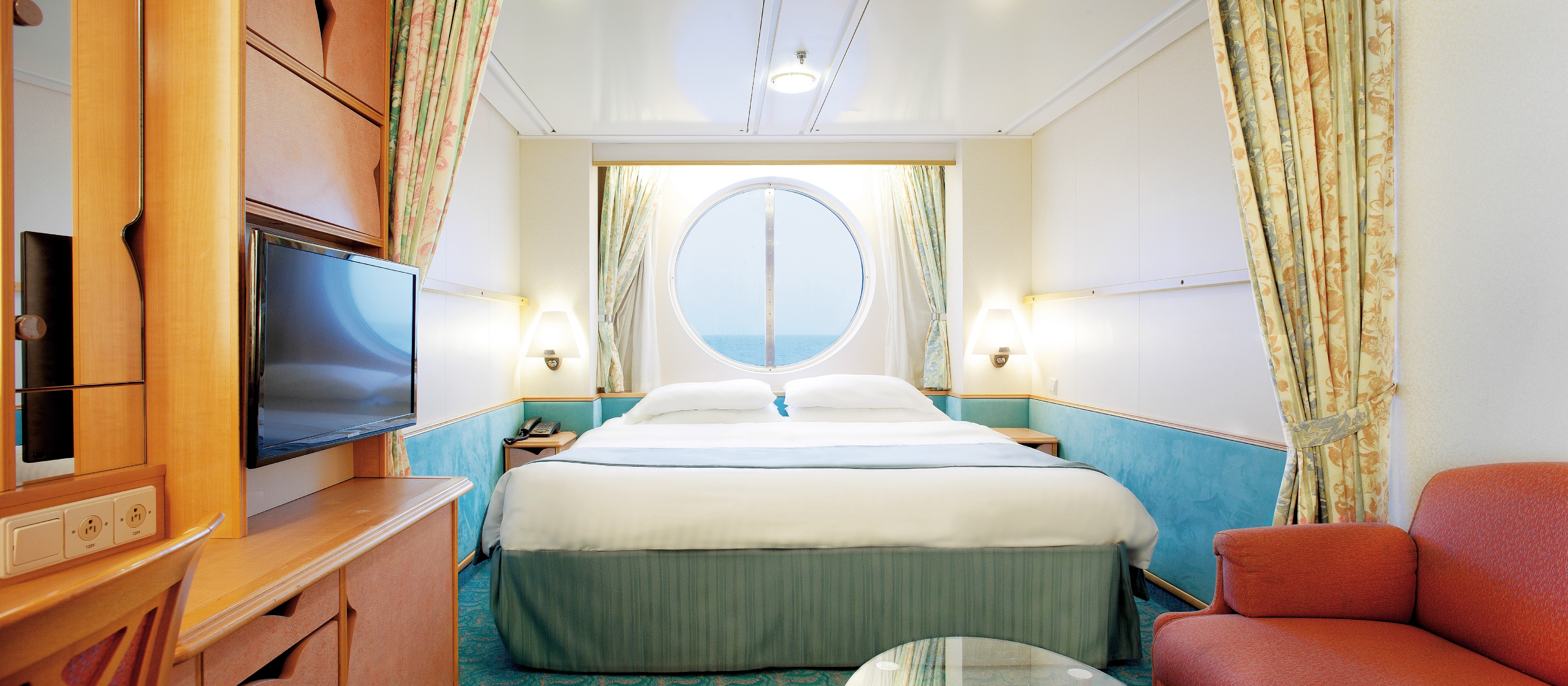 Royal Caribbean International Voyager of the Seas Accommodation Ocean View Stateroom.jpg